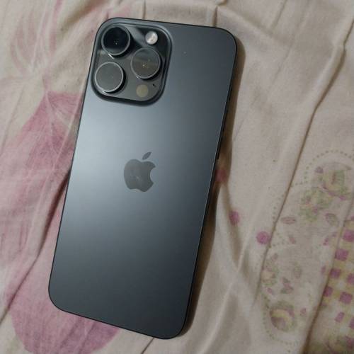 港版99新 iphone 15 pro max 512g 新淨超靚仔