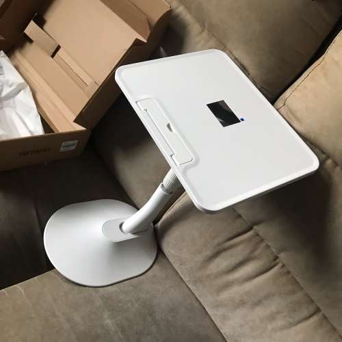 📱Reading Stand for Table iPad USED 升降 座 枱 台 床上 沙發上 可調角度 打開測...