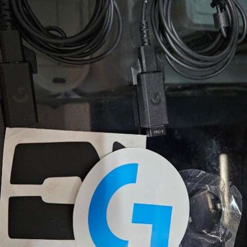 Logitech G Pro X Superlight 超輕量無線遊戲滑鼠(有問題)