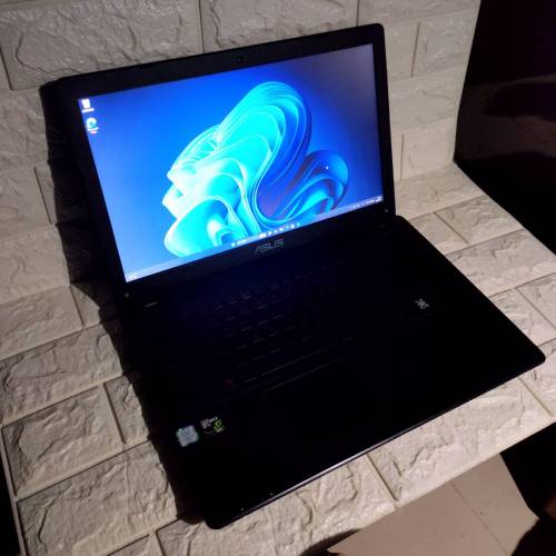 90%新行貨勁快ASUS W508 15.6" lntel Core i7-6700HQ 2.6GHz+GTX 950m+16GB+256GB ...