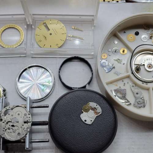 LONGINES K金鋼自動星期日曆表，已洗油行走全正常、全原裝