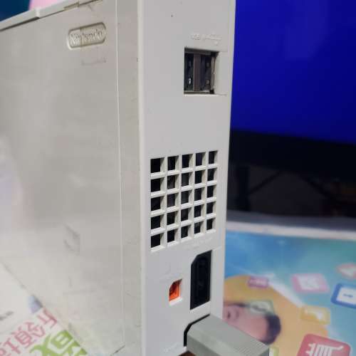 Wii主機 - 任天堂 just body Wii主機 &times;1    屯門良景村取。