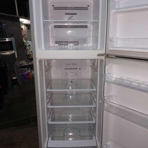 HITACHI 日立變頻雪櫃