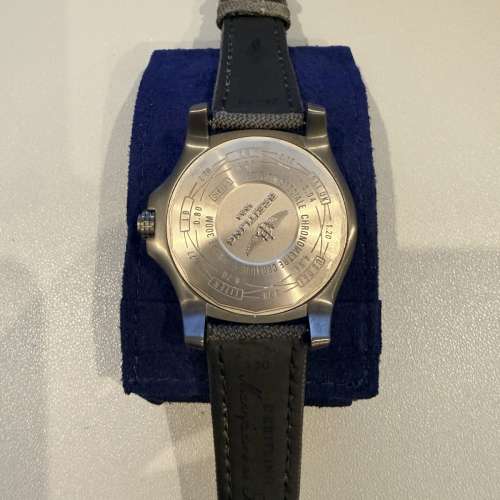 百年灵复仇者海狼45钛金属腕表 v17319101b1x1 - 二手男士腕表