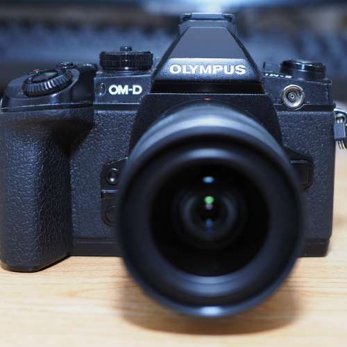 Olympus E-M1