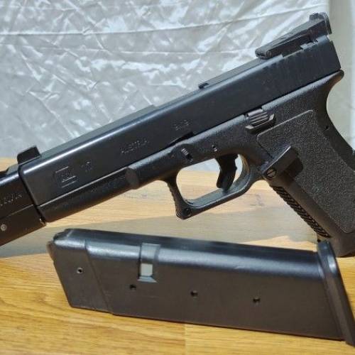 MGC Glock17L Gbb + Gunner DVD