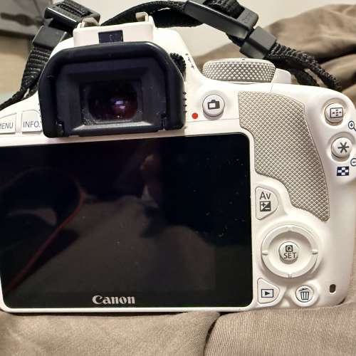 Canon EOS 100D