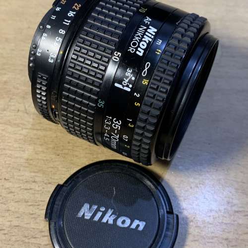 平用Nikon AF 35-70mm 3.3-4.5 鏡頭 另有Nikon 77mm Filter 超新