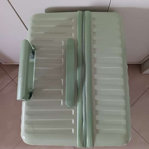 粉綠色 26 吋旅行喼/ 行李箱 26 inch suitcase / baggage / luggage