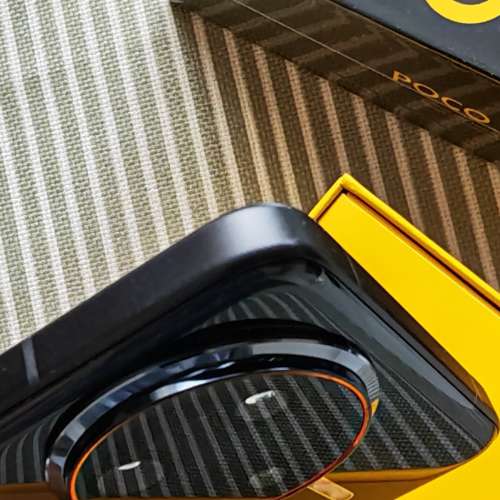 POCO F7 Ultra 手機 (黑色) 16+512g