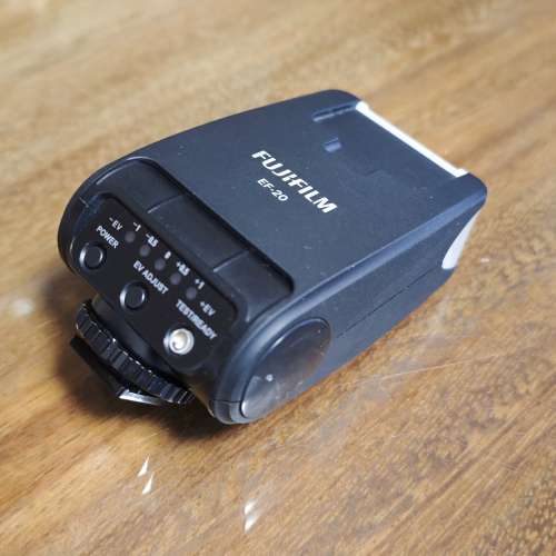 Fujifilm EF-20