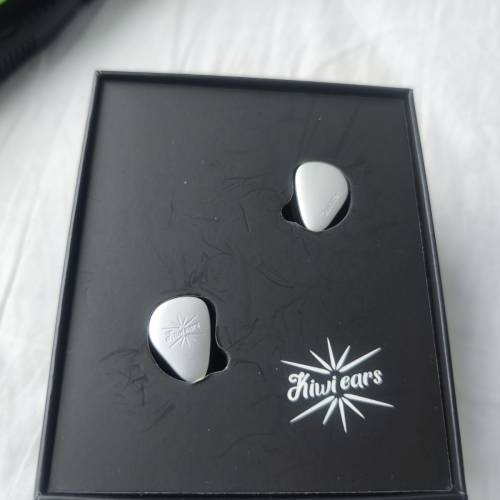 Kiwi Ears Quintet五混合單元耳機