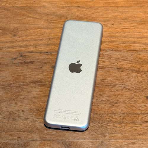 Apple TV Siri Remote 遙控器