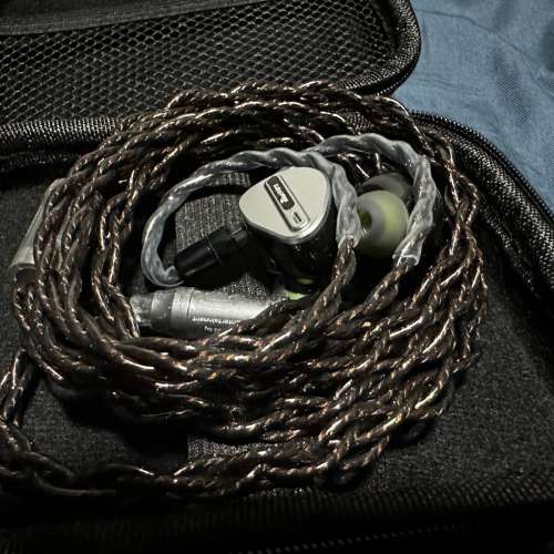 Rolling Force Choco 耳機升級線 (2Pin, 4.4mm) + Kiwi Ears Airoso 一圈四鐵入耳式...