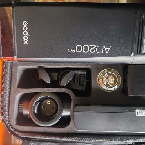 神牛 Godox AD200Pro + X2T-C TTL 閃光燈套裝