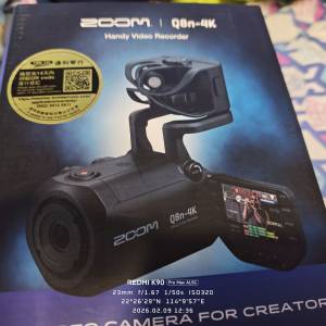 Zoom Q8n-4K 手持攝影機