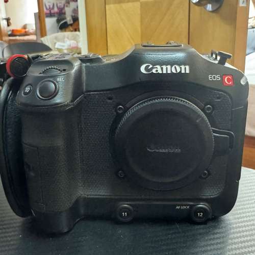 Canon Eos C70