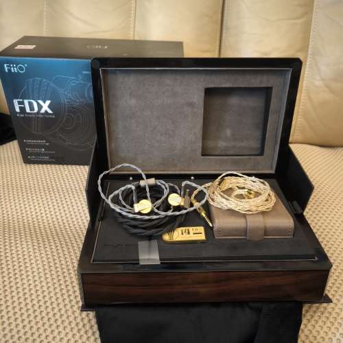 Fiio FDX full set 純鈹單元 （Fiio都無再出）