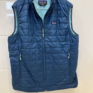 Patagonia Men Nano Puff Vest  size M  90% new