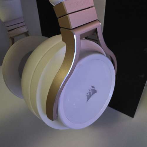 Corsair Virtuoso Wireless Gaming RGB Headset