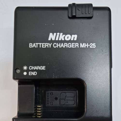 Nikon MH-25 充電器（壞）當零件賣
