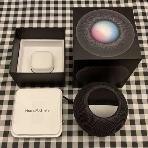 Apple HomePod Mini 黑色 蘋果WiFi喇叭 行貨 99%新 只開盒檢查和試用 底部有極輕微...