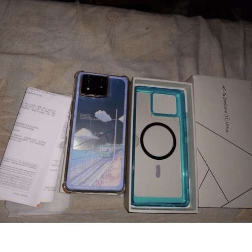 華碩 Asus zenfone 11 16+512