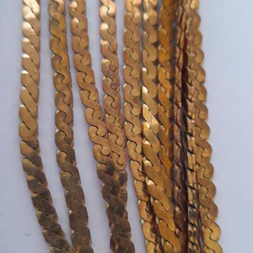 銅價飛升，清理存貨貨反其道而行，減價出售。一手三十條3.5mm闊身原銅色頸鏈十六寸...