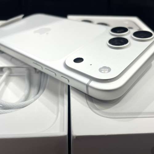 99%New iPhone 17 Pro Max 256GB 銀色 香港行貨 蘋果保養到2027年1月17日 電池100% ...