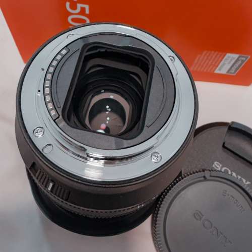 Sony 24-50mm F2.8 99.9%新行半年保盒單齊送貼紙