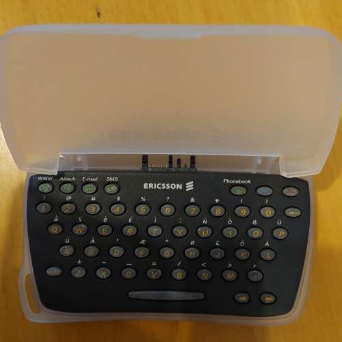 Ericsson 手機鍵盤