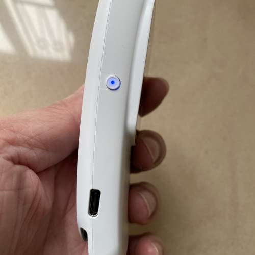 幾乎全新Sony Reon Pocket 4隨身冷氣機