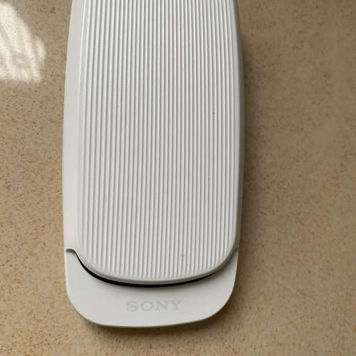 幾乎全新Sony Reon Pocket 4隨身冷氣機