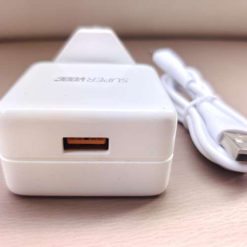 港版 OPPO SUPERVOOC FlashCharge 50W 快速充電器 Power Supply Unit Model Number...