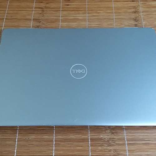 Dell Latitude 7330
