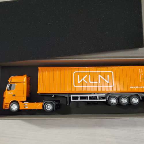 Kerry Logistics 貨櫃車模型