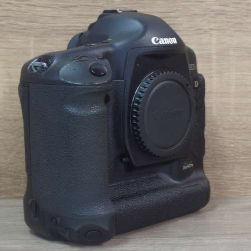 Canon EOS 1D- S Mark II N