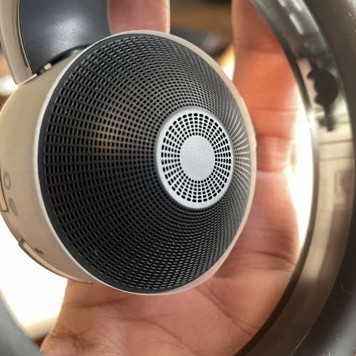 NWM ONE 無線開放式耳機 NWM ONE - WIRELESS OPEN-EAR HEADPHONES