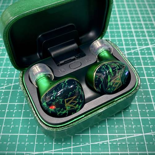 Noble Audio FoKus Rex5 TWS Bluetooth Earphone 真無線藍牙耳機連真皮套
