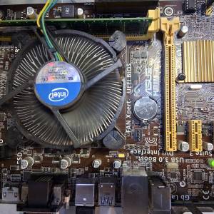 asus h81m-a + i3 4160連散熱風扇$90,可散賣4GB/2TB/530W/GTX760ti/