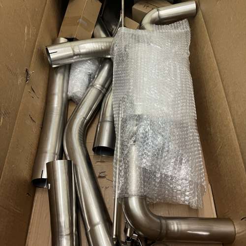 全新BMW F30 哇佬死氣喚中至尾 (MP雙邊單出)