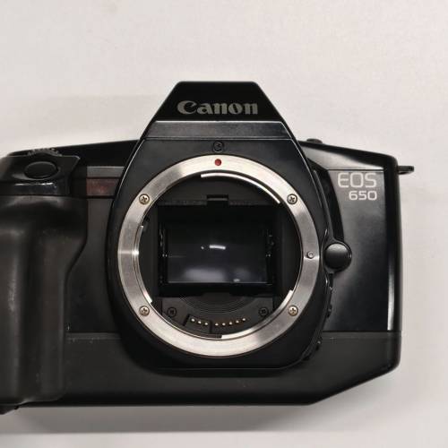 Canon EOS650 日期背黑屏