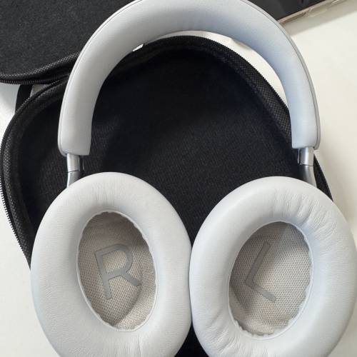 頭戴式降噪藍牙耳機 （不是Px7 Xm5 大饅頭4）