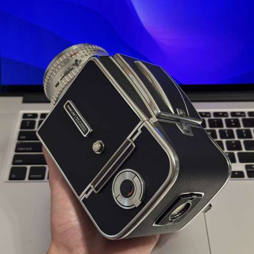 Hasselblad 500 C/M + C 80mm 2.8 鋼嘴 + A16s film back