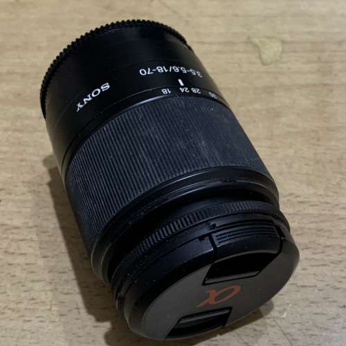 平用兩支Sony 鏡頭18-70mm+55-200mm 鏡片清冇花冇霉9成新以上