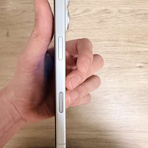 港行 99.9%新 iPhone 17 512GB 白色