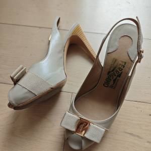 Ferragamo slingback heels 高跟鞋