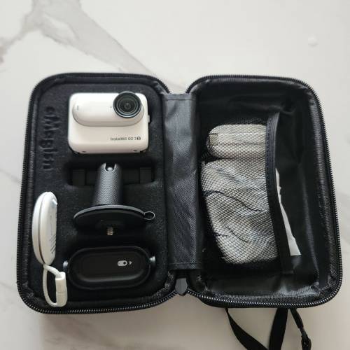Insta260 go 3s 128gb 連原裝閃傳伴侶 and dive case