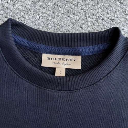 全新Burberry金線刺繡衞衣