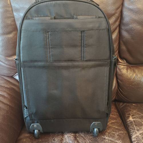 22吋可拉、可背兩用行李箱(背包)